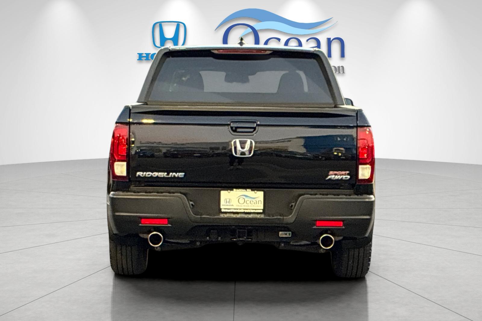 Used 2022 Crystal Black Pearl Honda Sport image 4