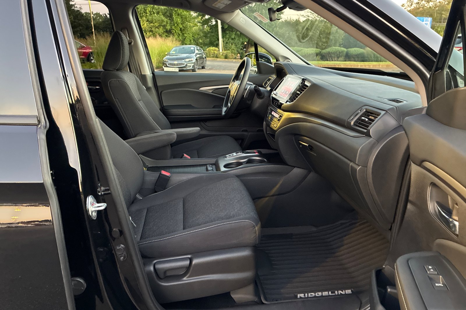 Used 2022 Crystal Black Pearl Honda Sport image 21