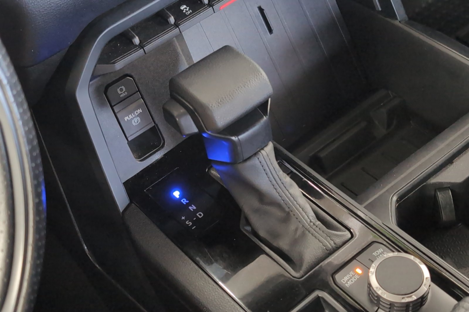 Used 2025 Silver Toyota SR5 image 22