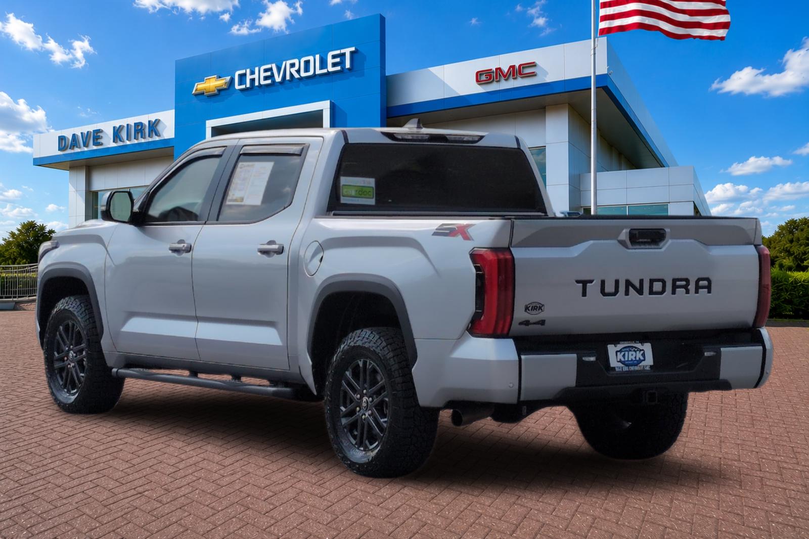 Used 2025 Silver Toyota SR5 image 5