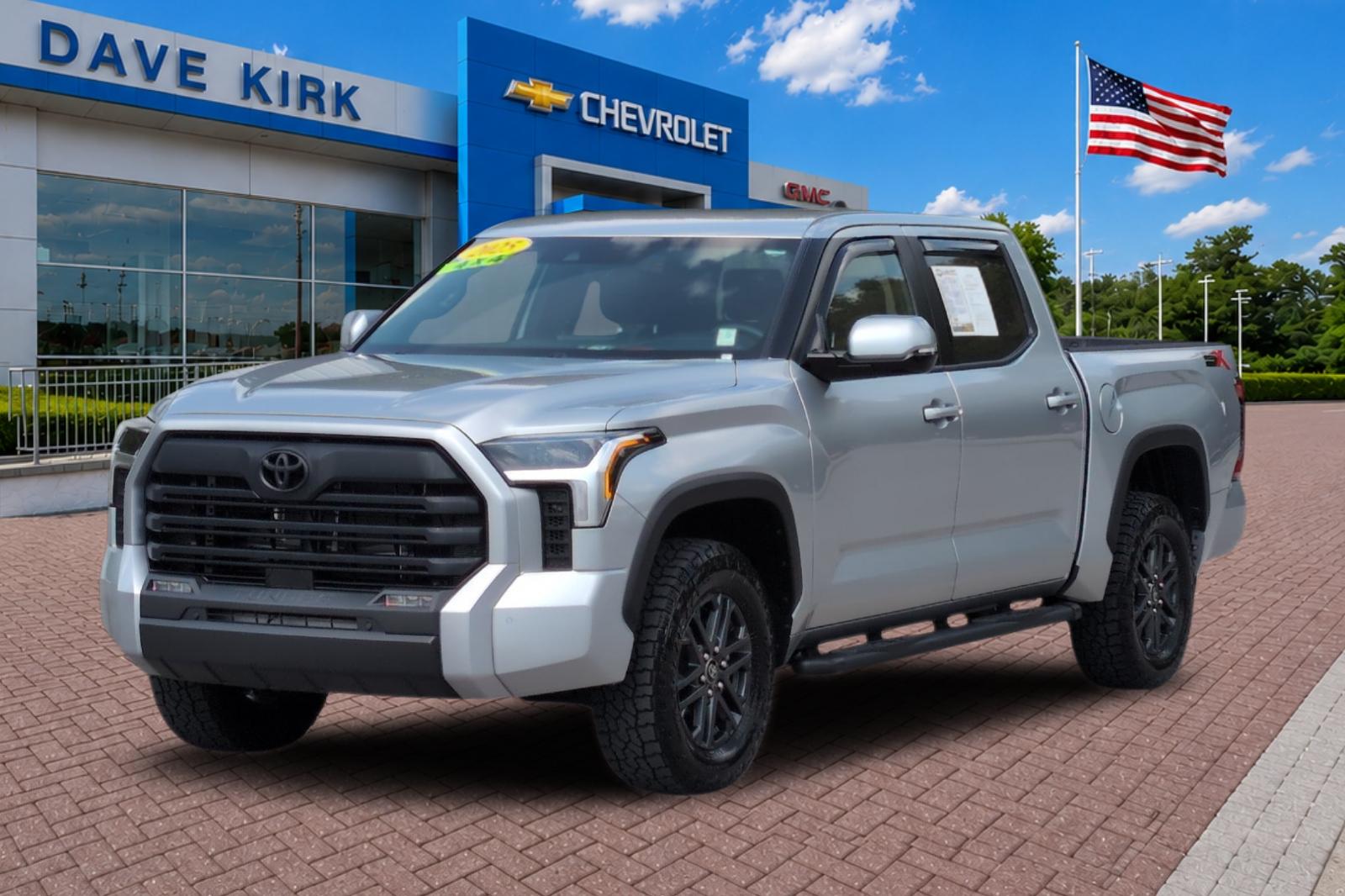 Used 2025 Silver Toyota SR5 image 7