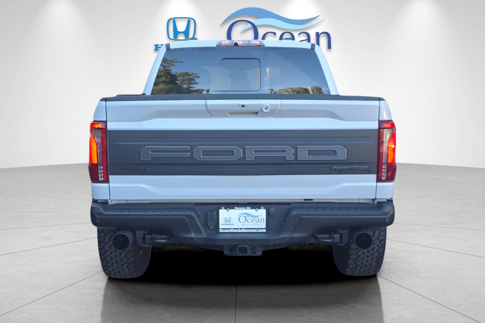 Used 2025 Space White Metallic Ford Raptor image 4