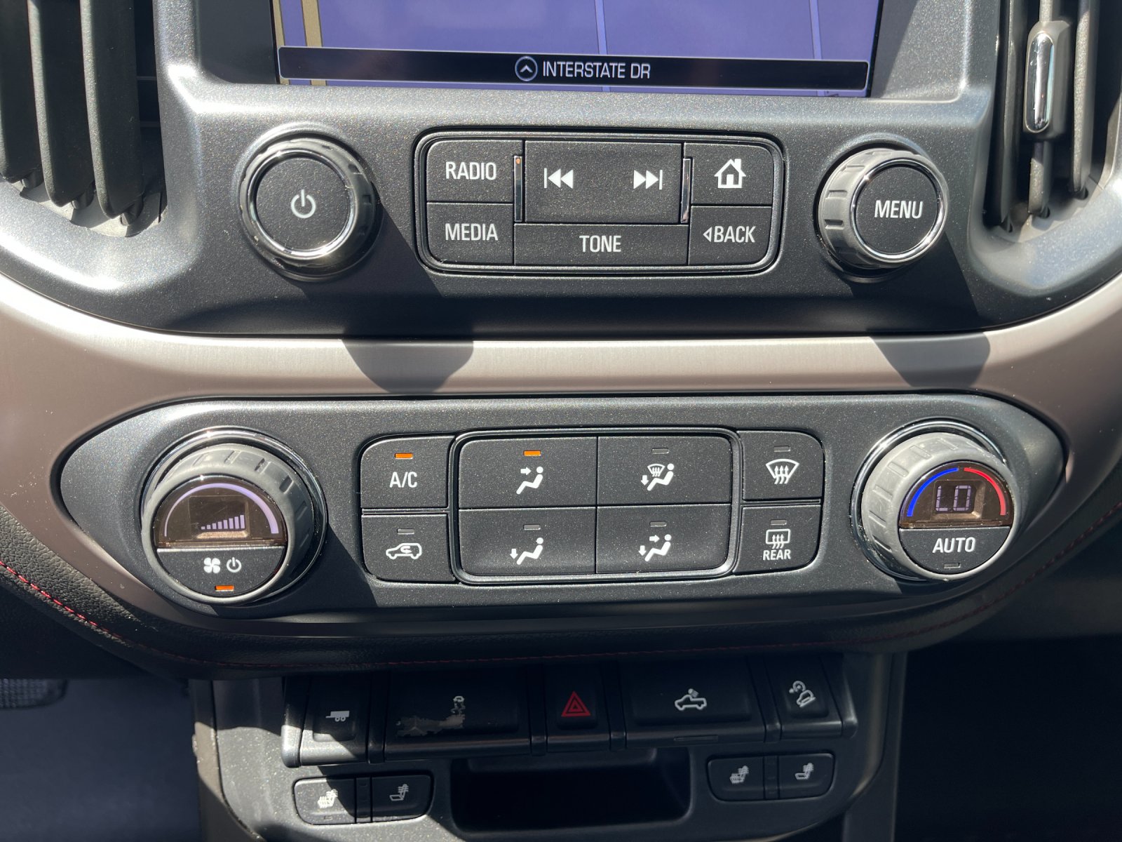Used 2017 Silver GMC SLE1 image 23