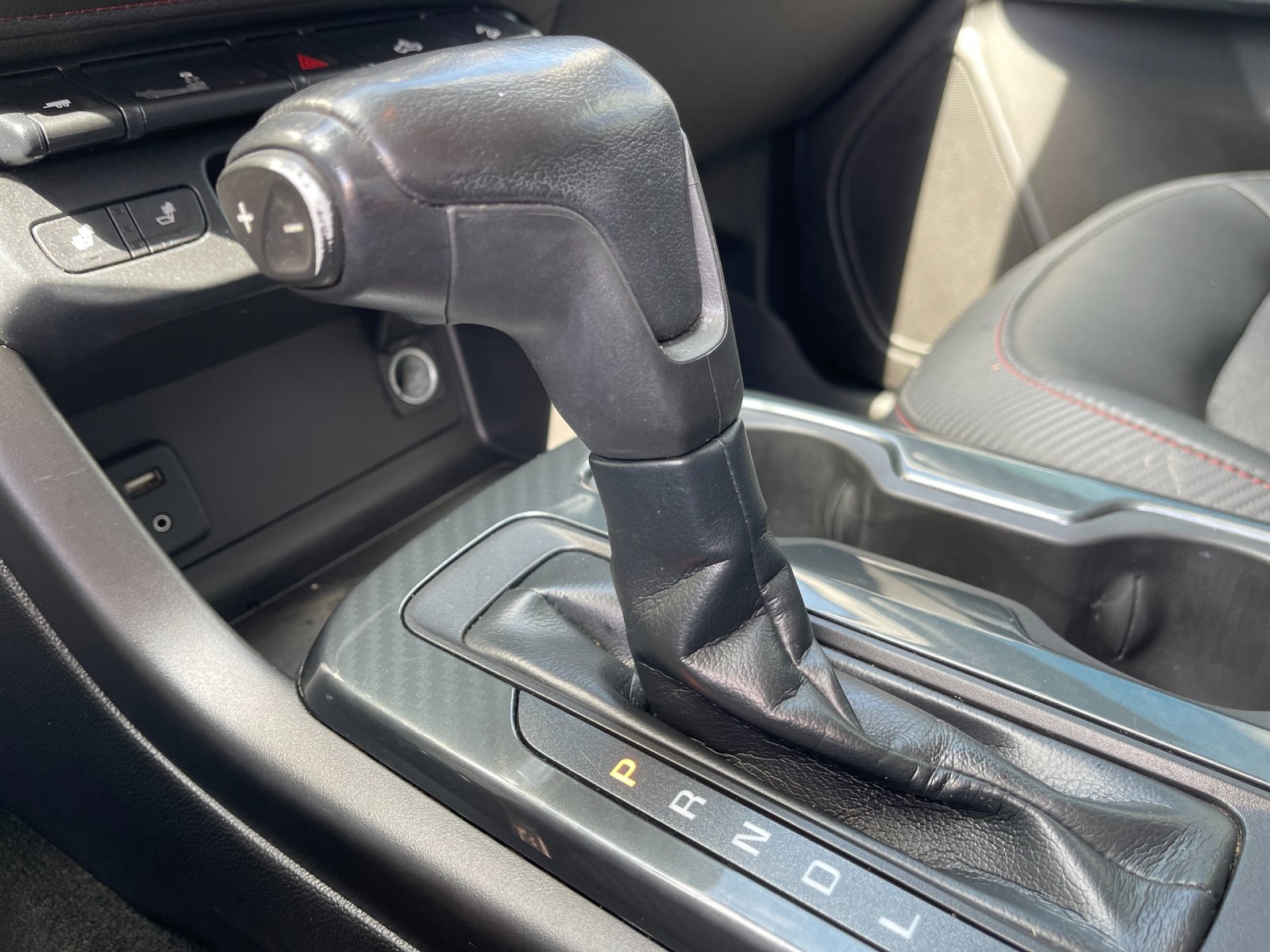 Used 2017 Silver GMC SLE1 image 24