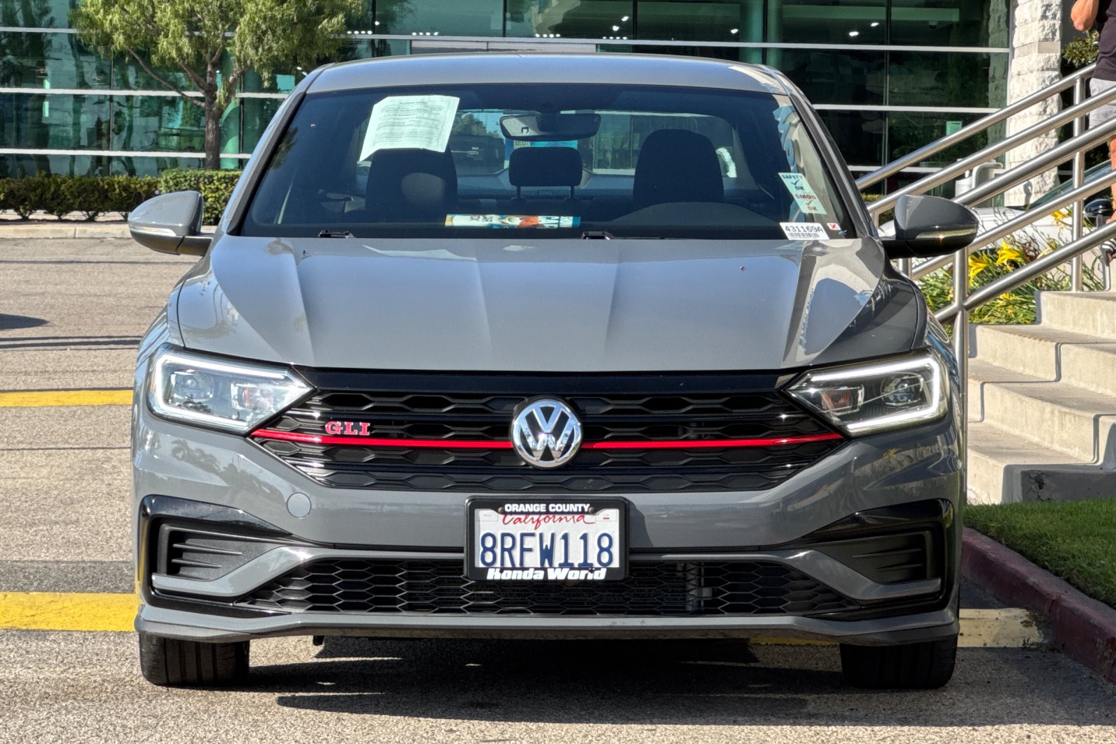 Used 2019 Gray Volkswagen 2.0T S image 9