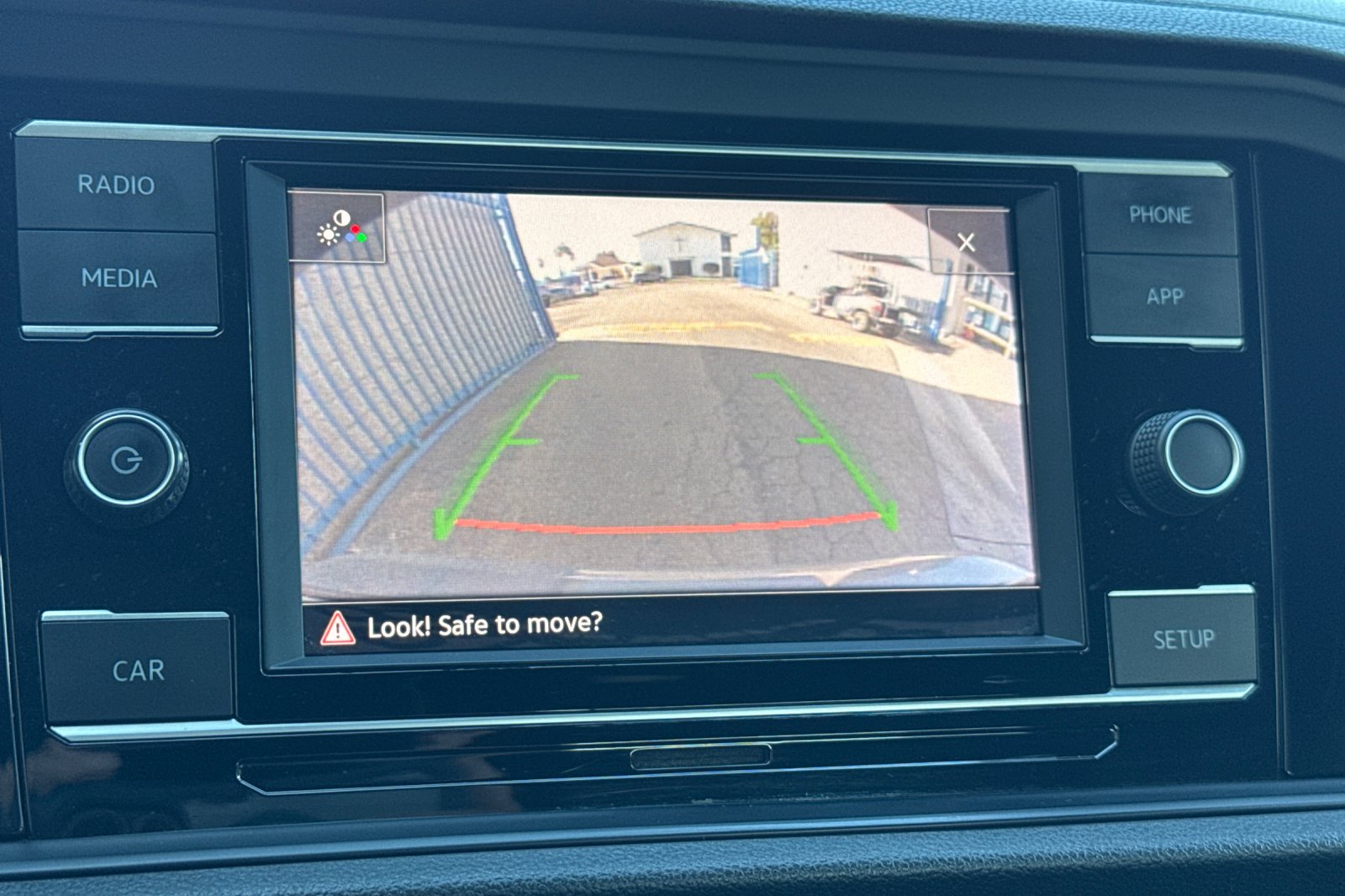 Used 2019 Gray Volkswagen 2.0T S image 18