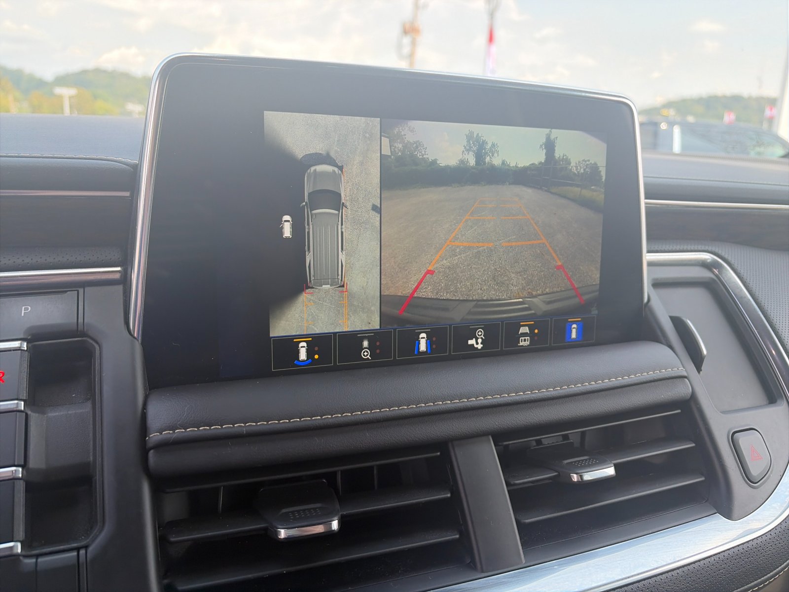 Used 2024 Black Chevrolet Premier image 25