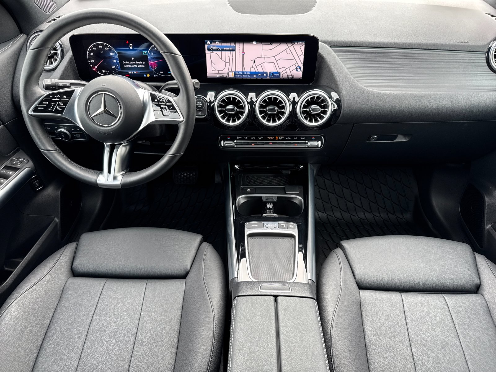 Used 2026 Night Black Mercedes-Benz GLA 250 4D Sport Utility image 15
