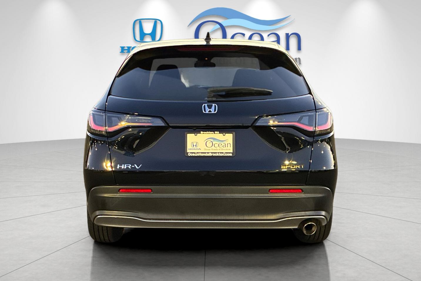 Used 2024 Crystal Black Pearl Honda Sport image 4