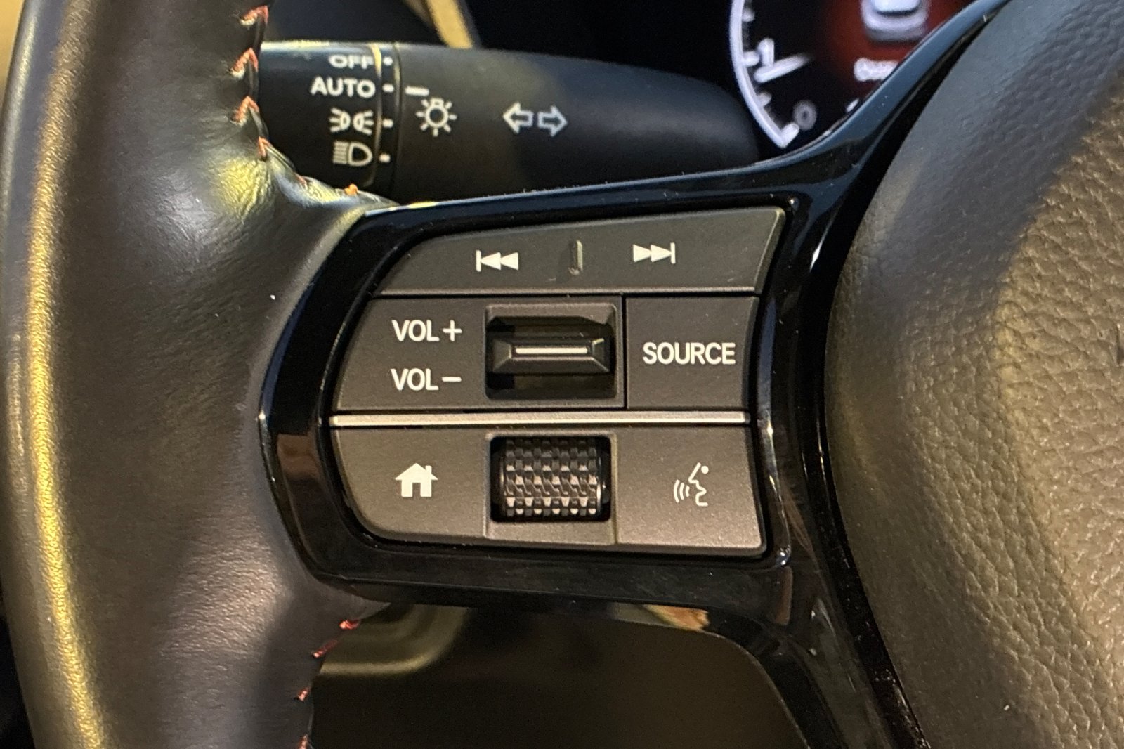 Used 2024 Crystal Black Pearl Honda Sport image 31
