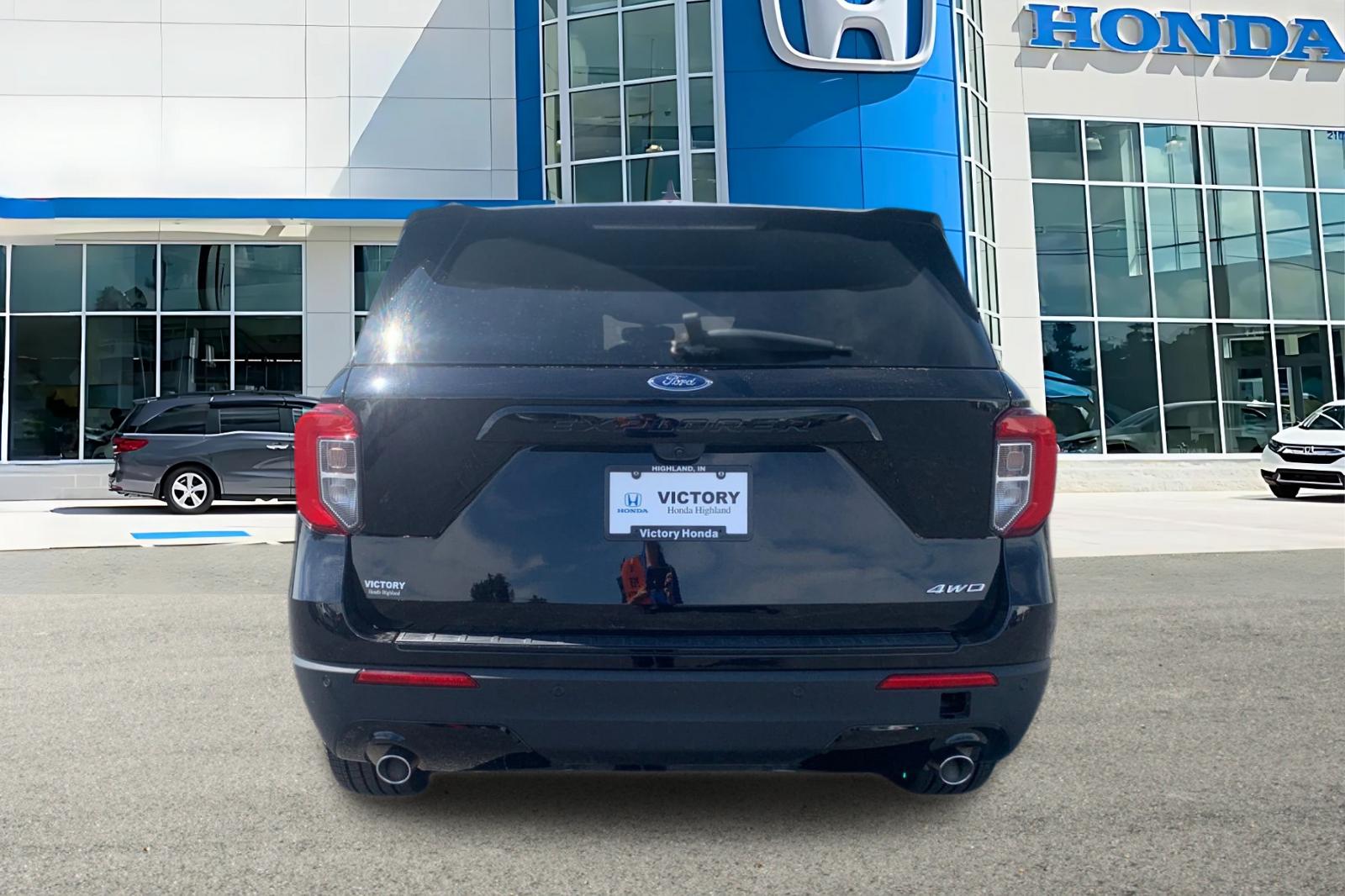Used 2023 Black Metallic Ford ST-Line image 4