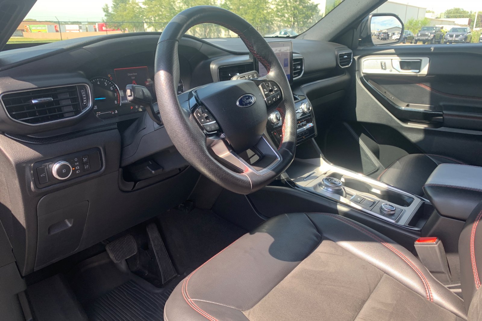 Used 2023 Black Metallic Ford ST-Line image 11