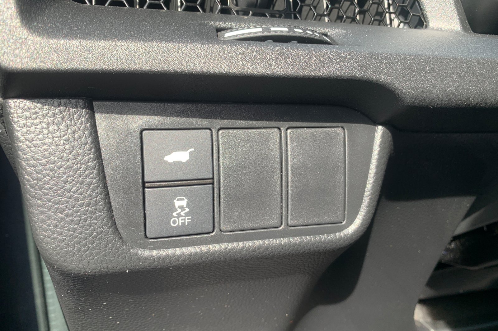 Certified Used 2025 Meteorite Gray Metallic Honda HYBRID AWD SPORT-L image 33