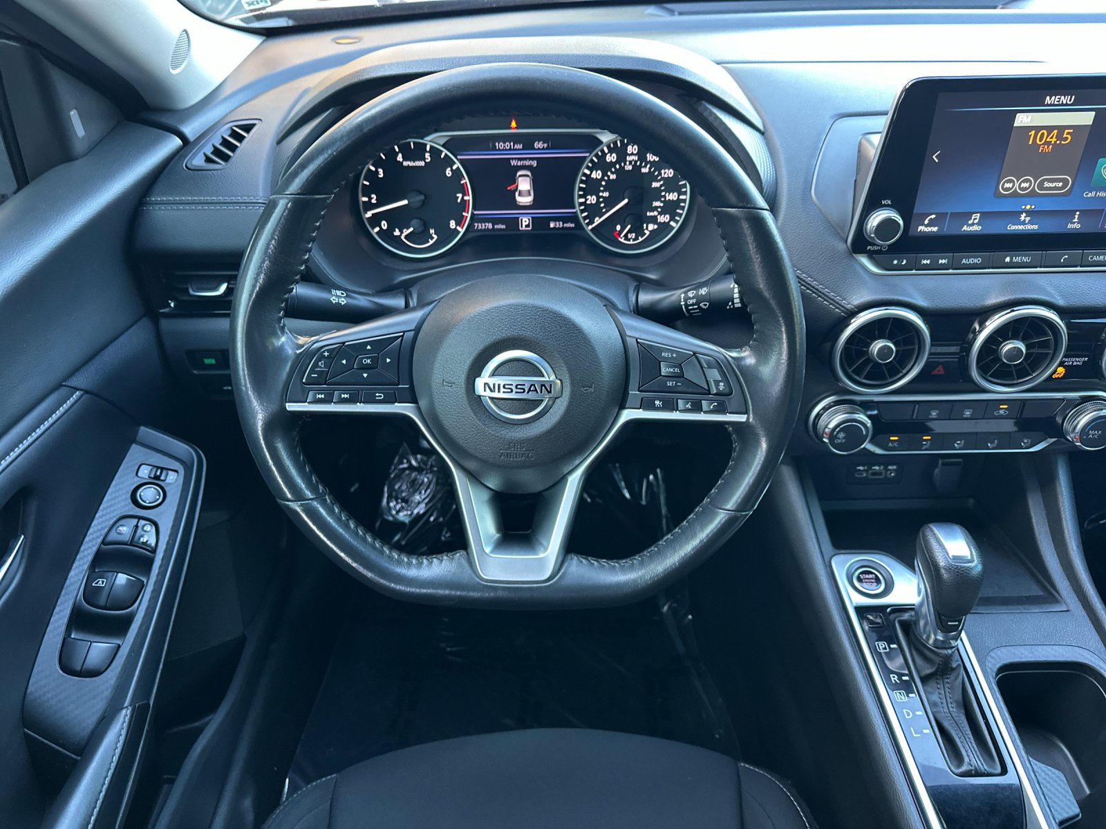 Used 2022 Rosewood Metallic Nissan SV image 13