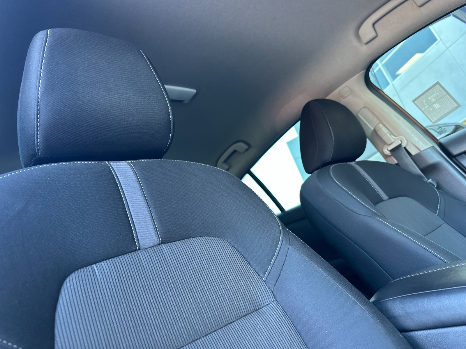 Used 2022 Rosewood Metallic Nissan SV image 15