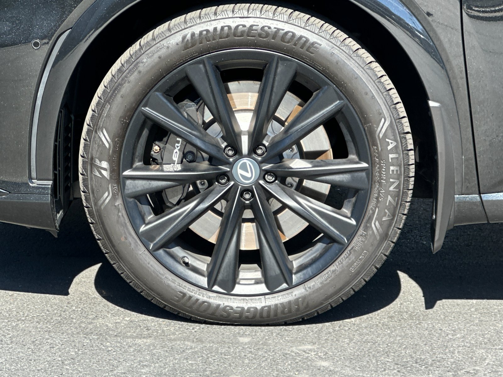 Used 2026 Black Lexus 500h F SPORT Performance image 25