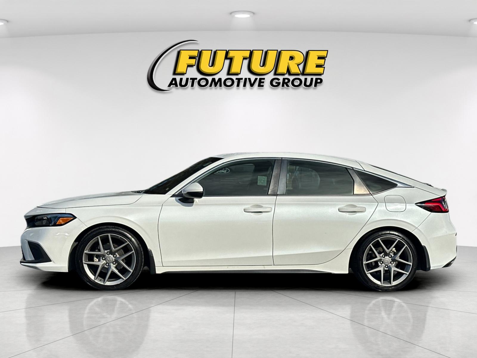 Used 2022 White Honda Sport Touring image 6