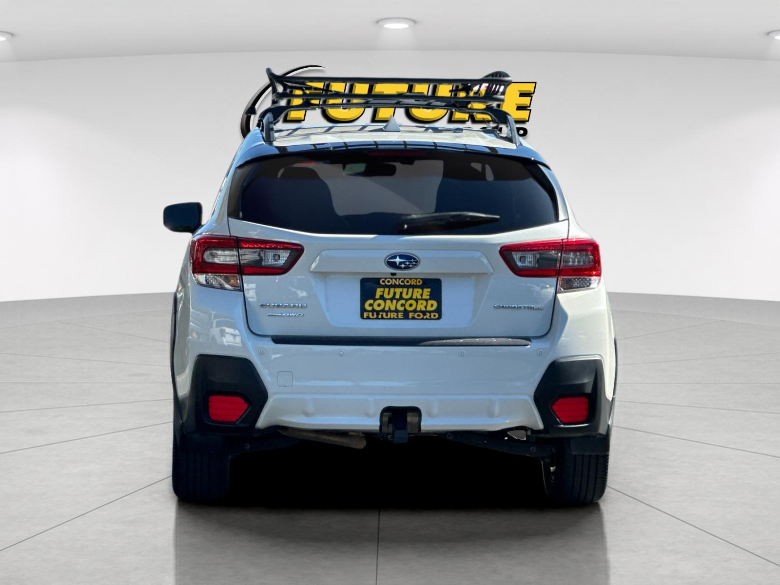 Used 2020 White Subaru Limited image 4