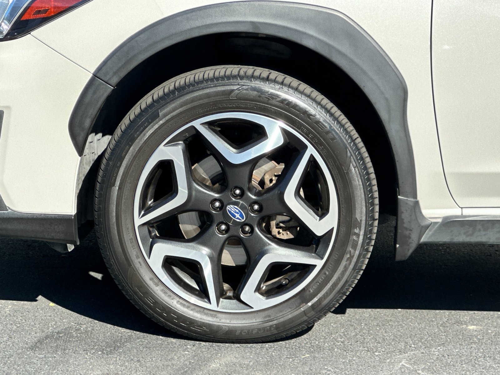 Used 2020 White Subaru Limited image 25
