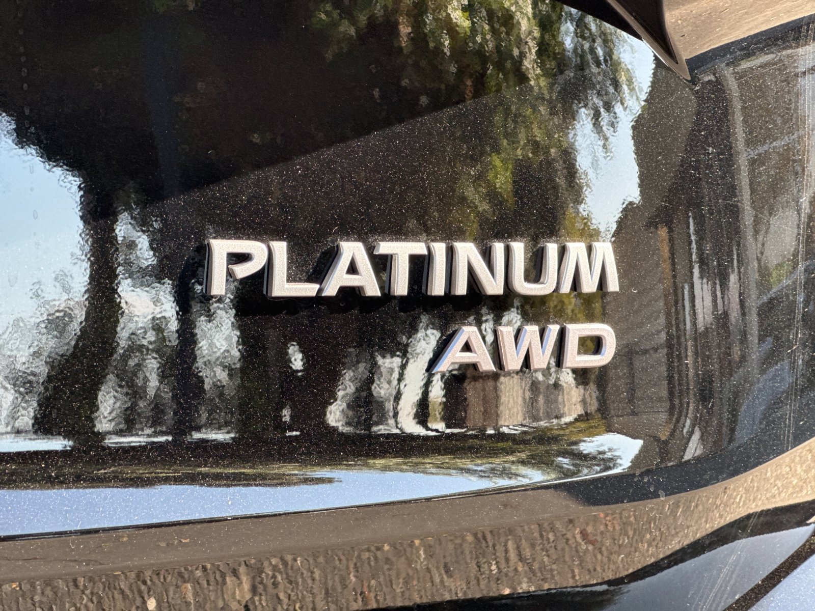 Used 2026 Black Nissan Platinum image 26