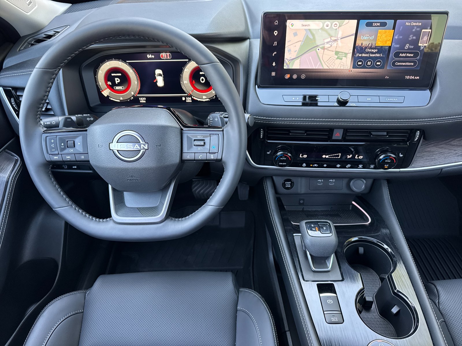 Used 2026 Black Nissan Platinum image 13