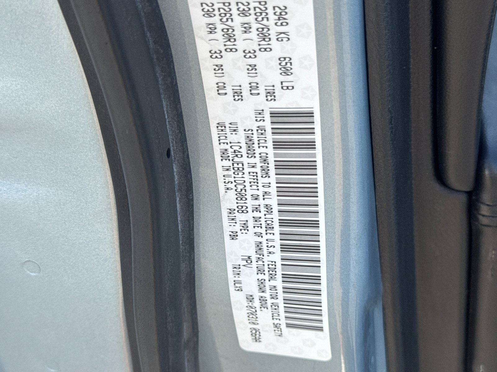 Used 2013 Beige Jeep Limited image 28
