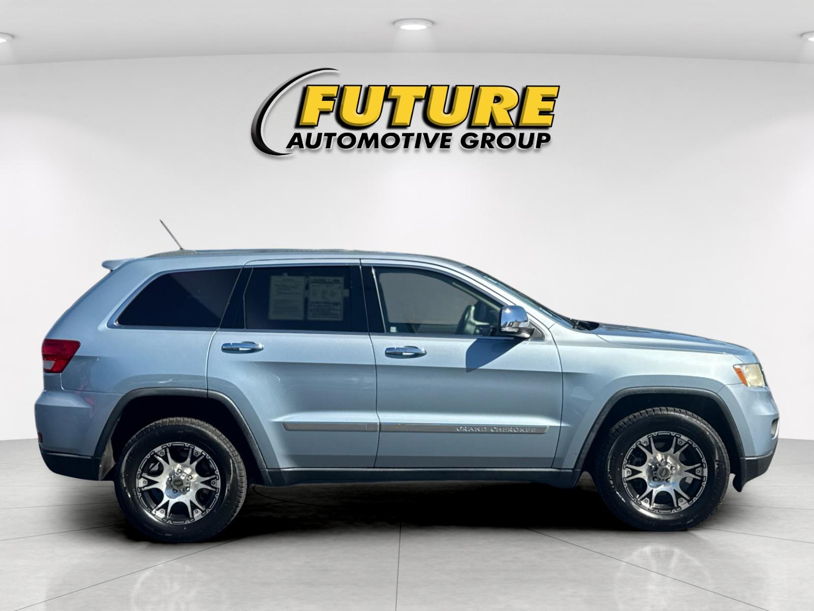 Used 2013 Jeep Grand Cherokee Limited with VIN 1C4RJEBG1DC508168 for sale in Concord, CA