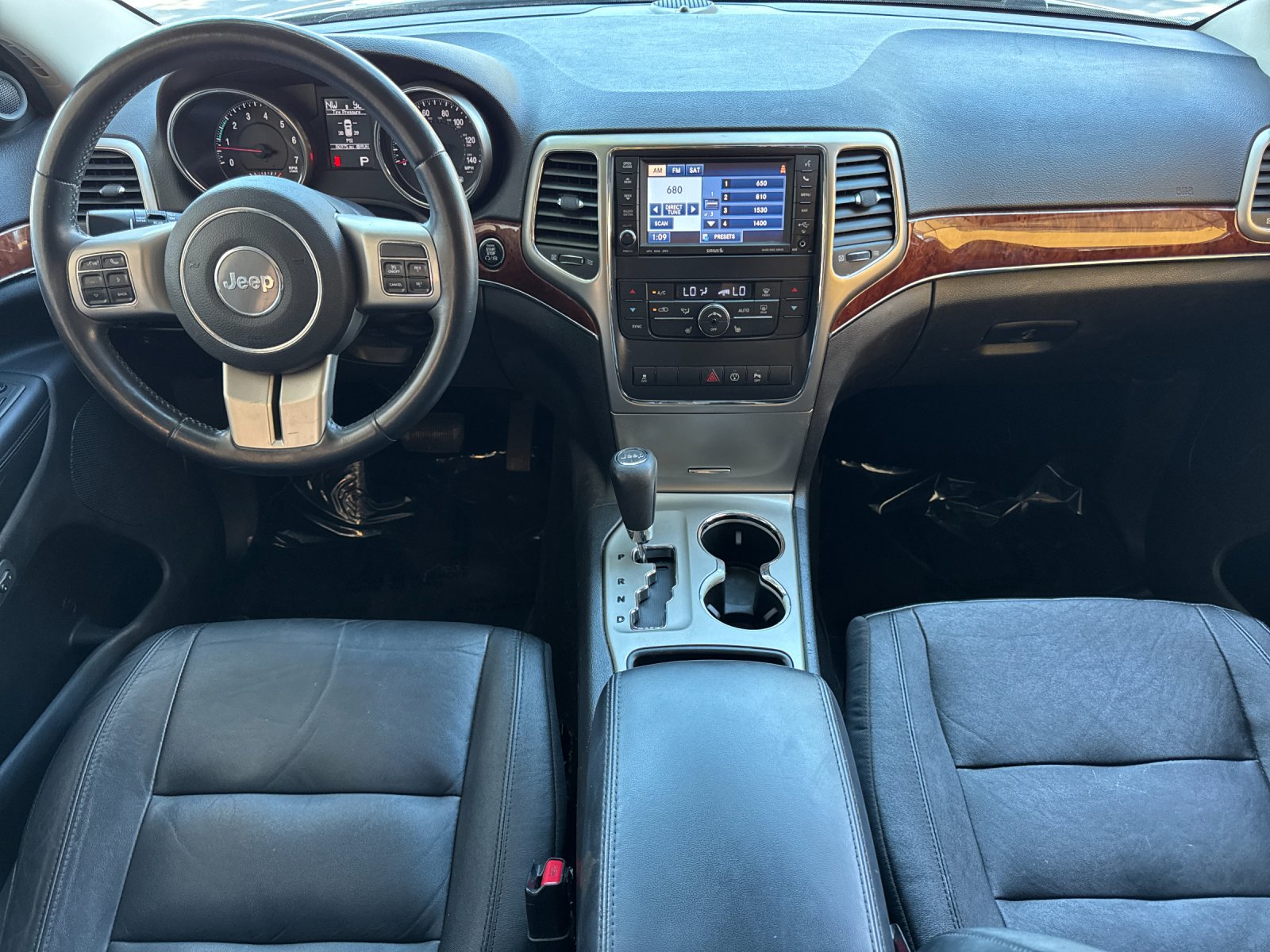 Used 2013 Beige Jeep Limited image 12