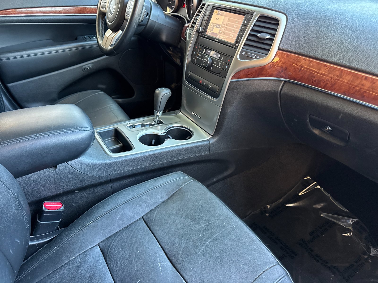 Used 2013 Beige Jeep Limited image 15