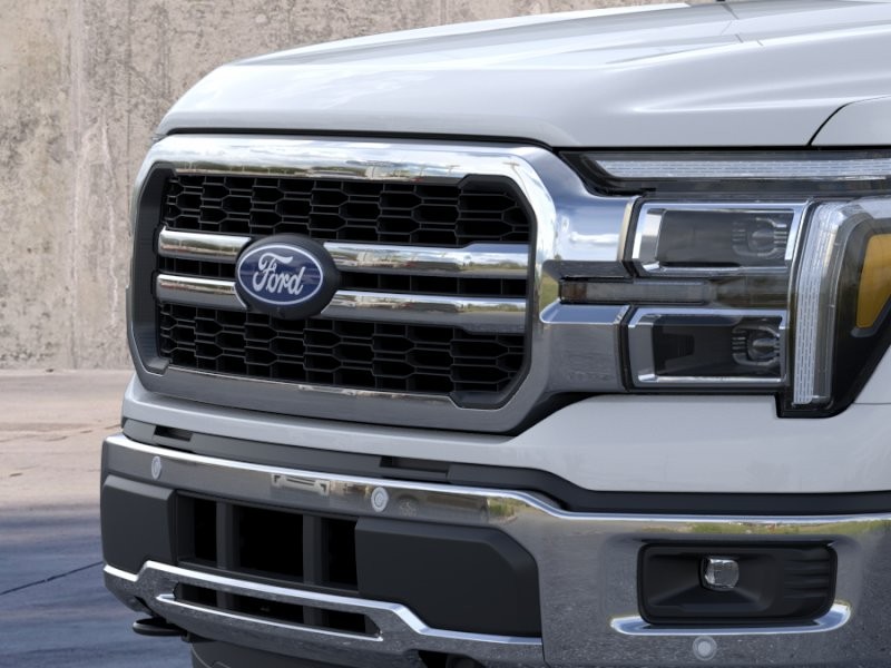 New 2026 Oxford White Ford Lariat® image 18