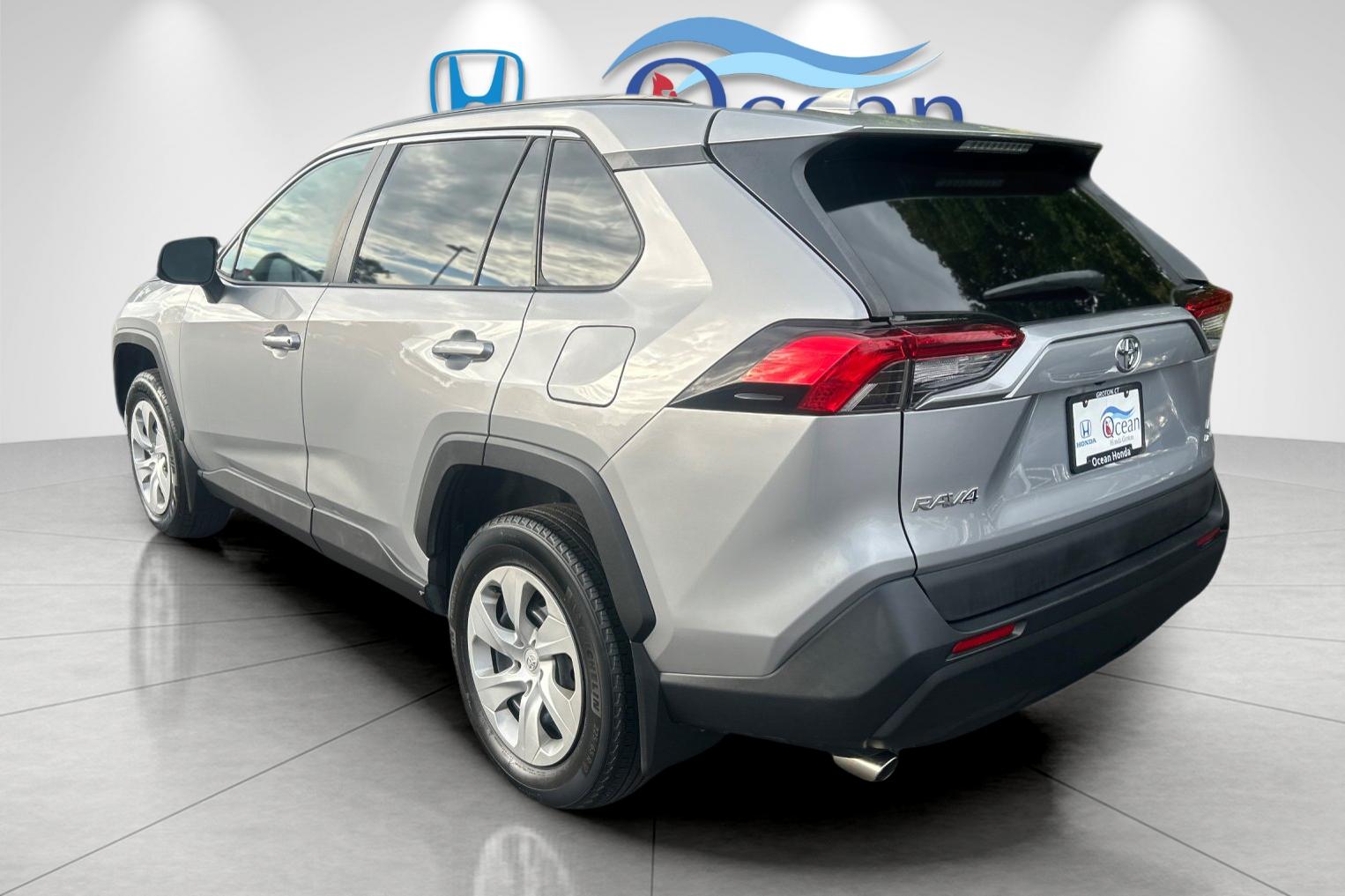 Used 2019 Silver Sky Metallic Toyota LE image 5