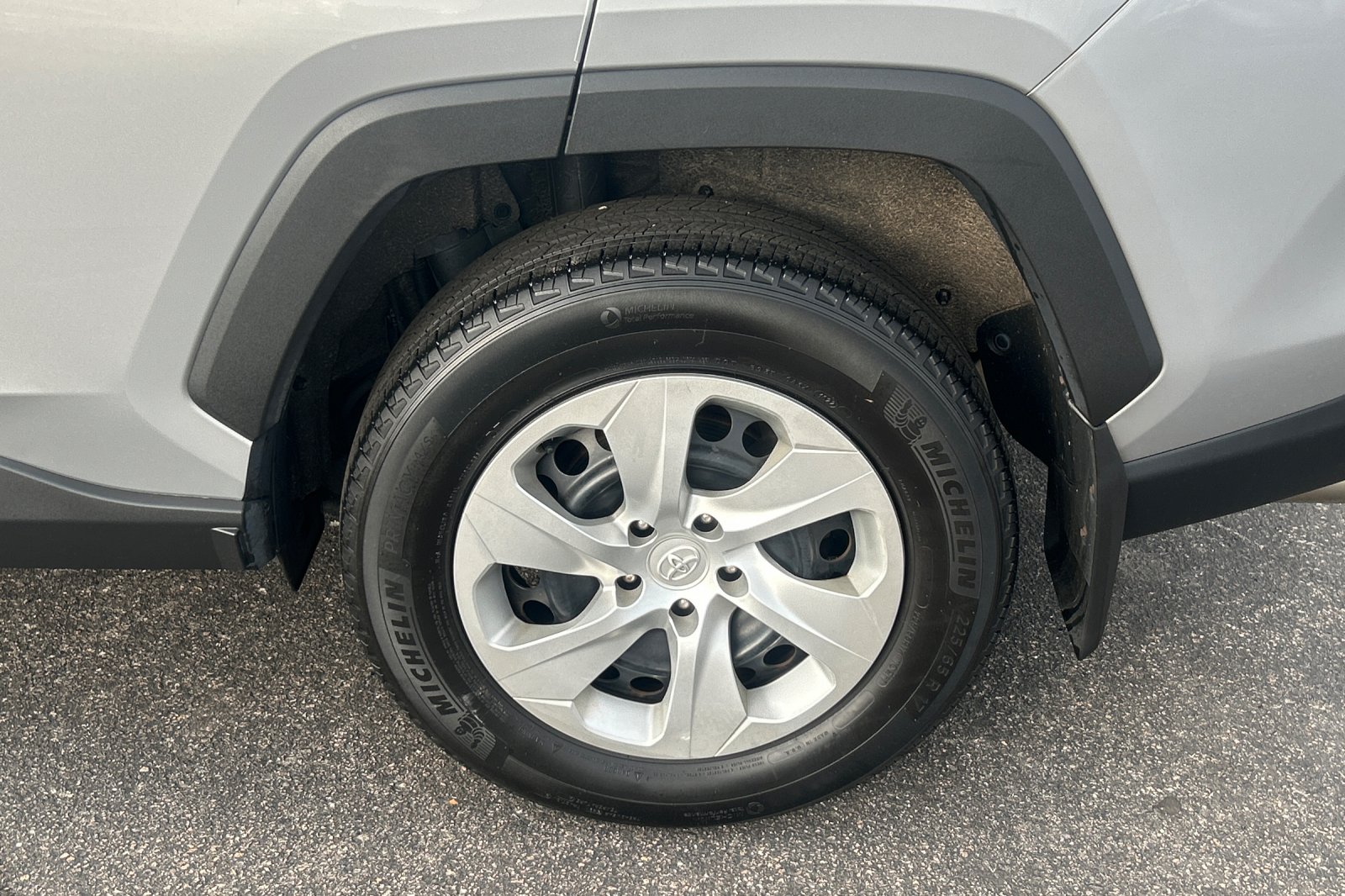 Used 2019 Silver Sky Metallic Toyota LE image 24