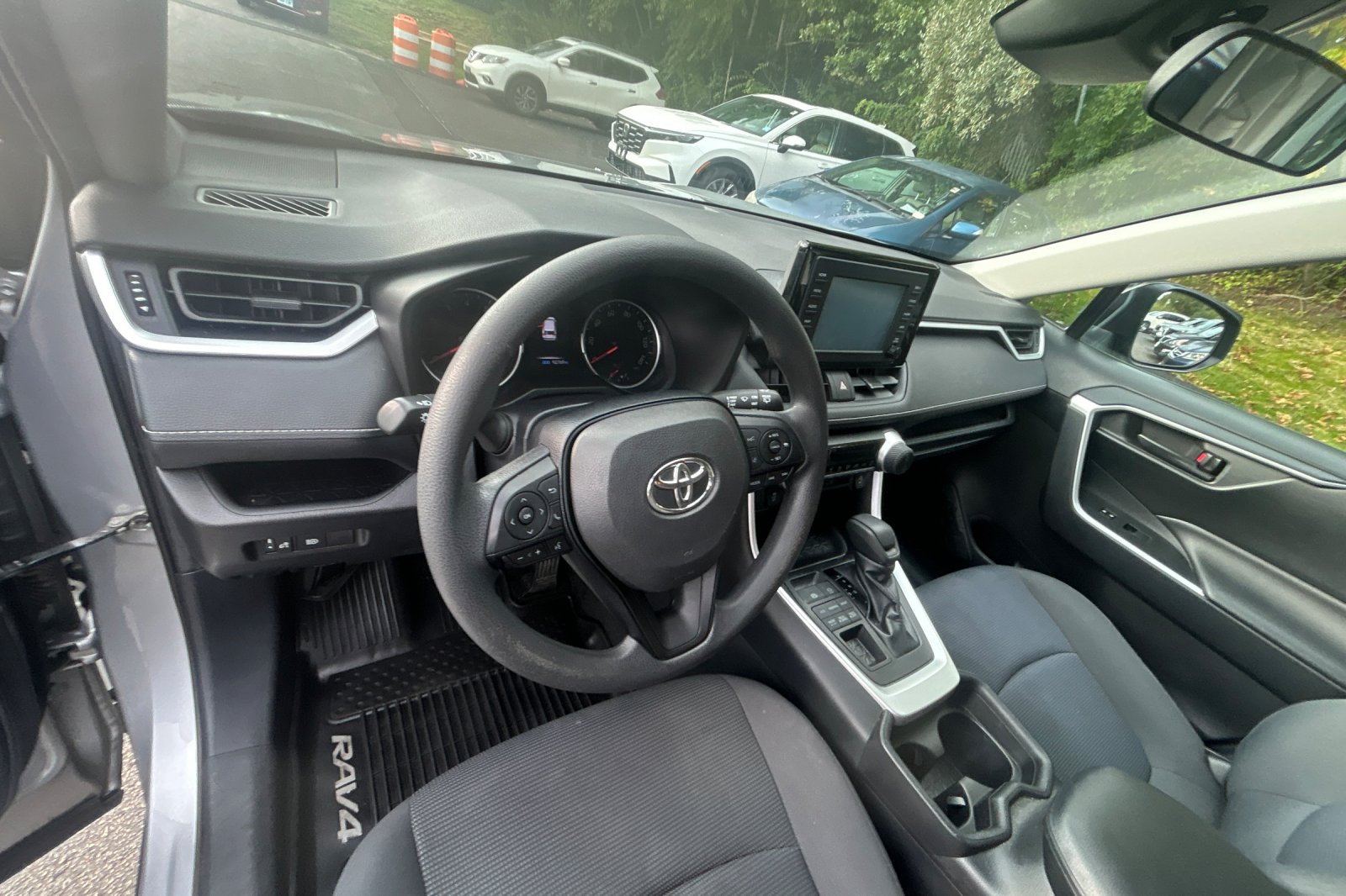 Used 2019 Silver Sky Metallic Toyota LE image 9