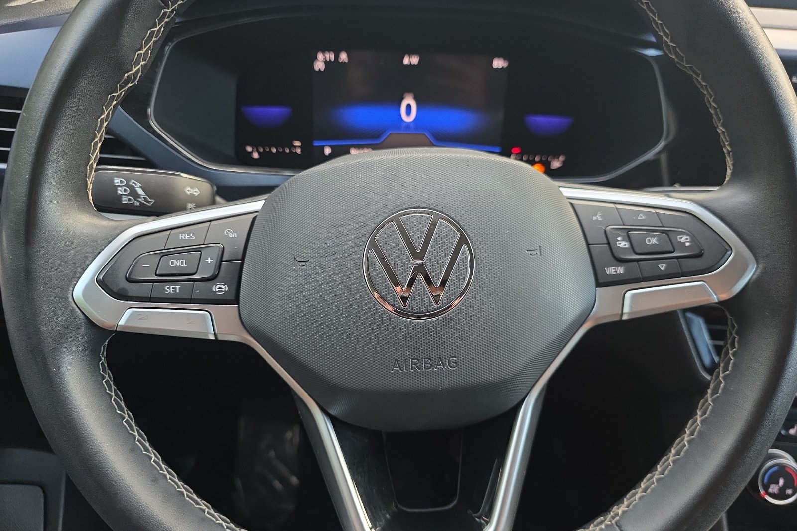 Used 2022 Platinum Gray Metallic Volkswagen 1.5T SE image 22