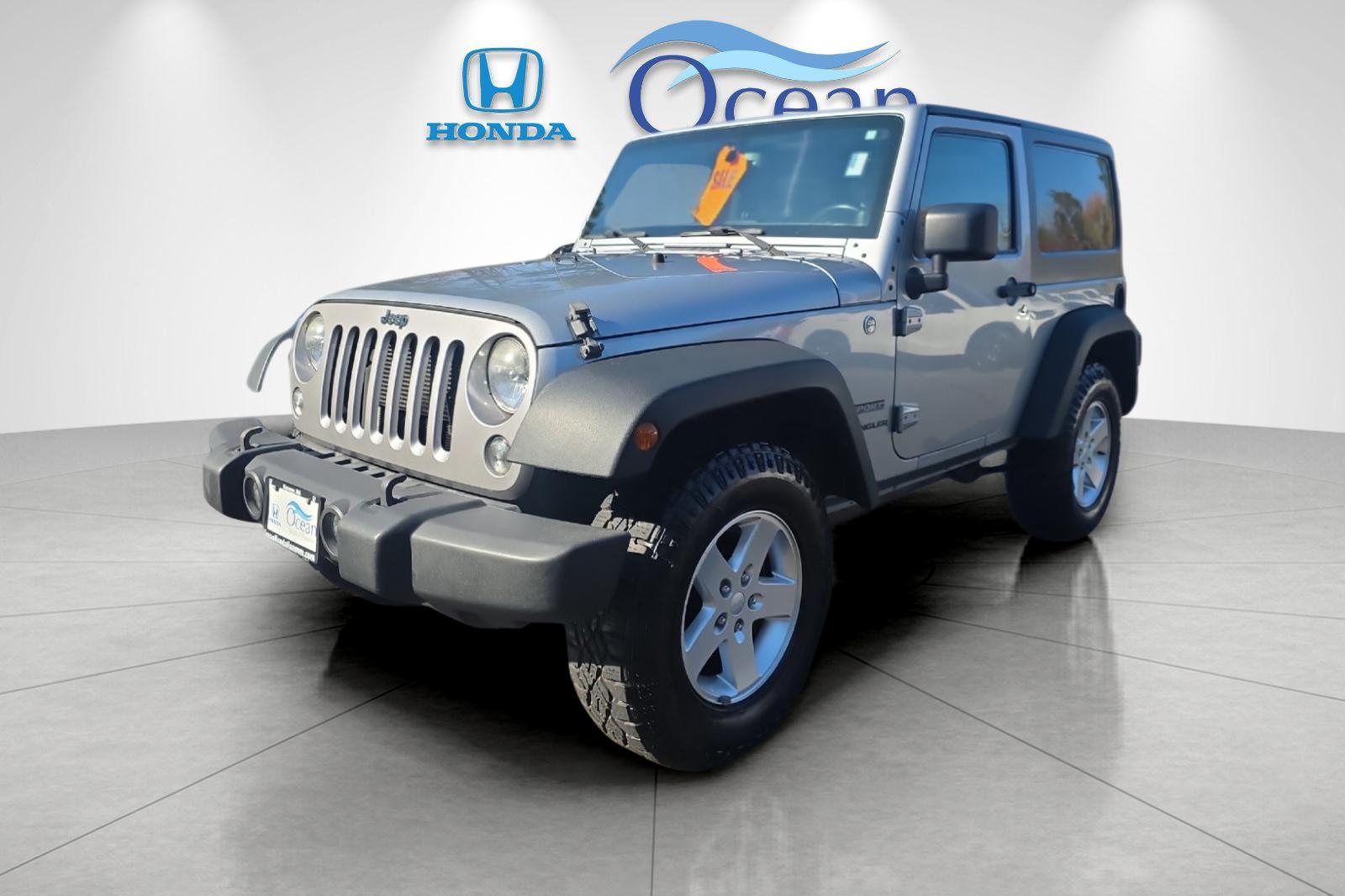 Used 2014 Billet Metallic Clearcoat Jeep Sport image 7