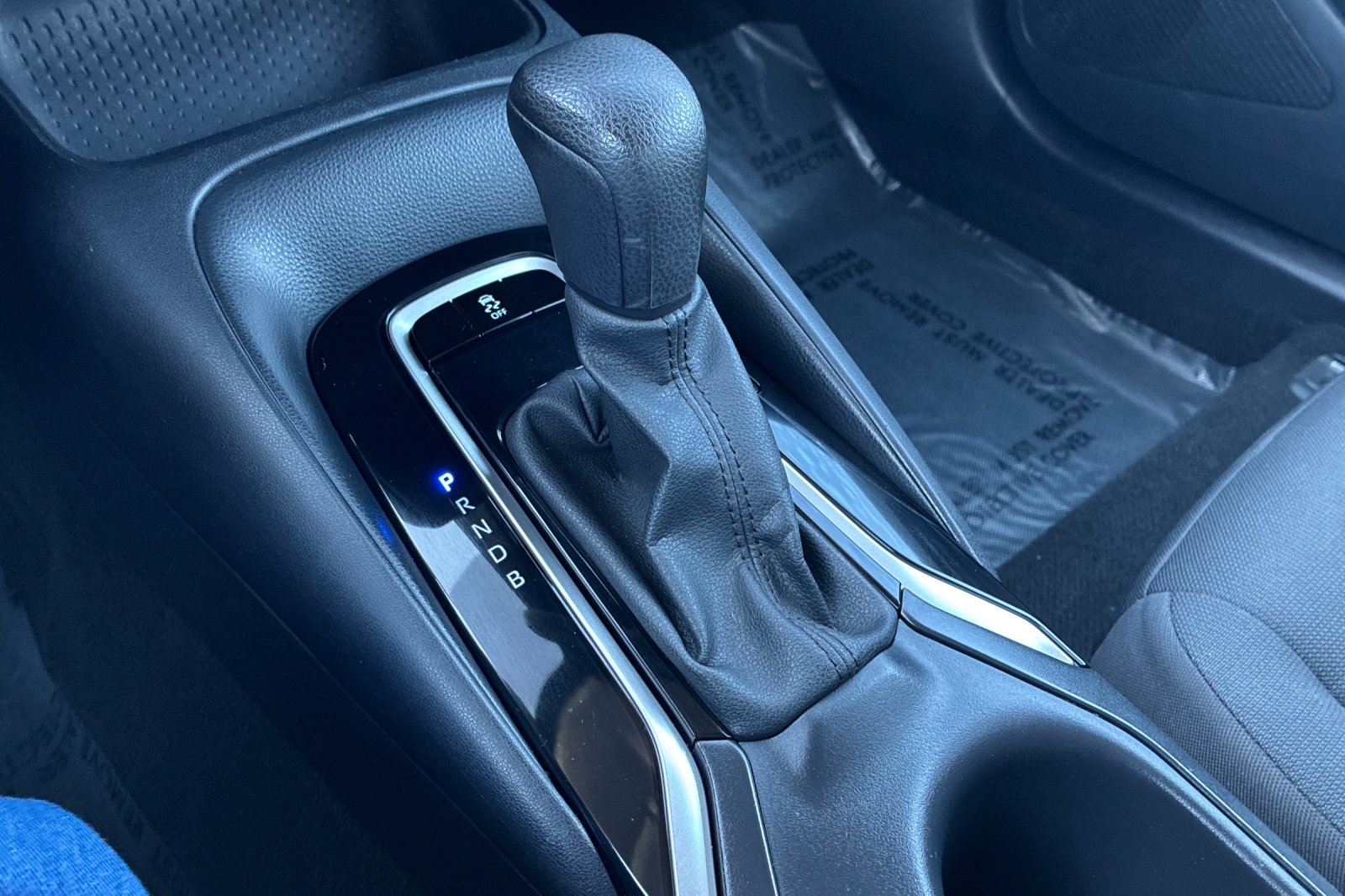 Used 2024 Classic Silver Metallic Toyota LE image 26