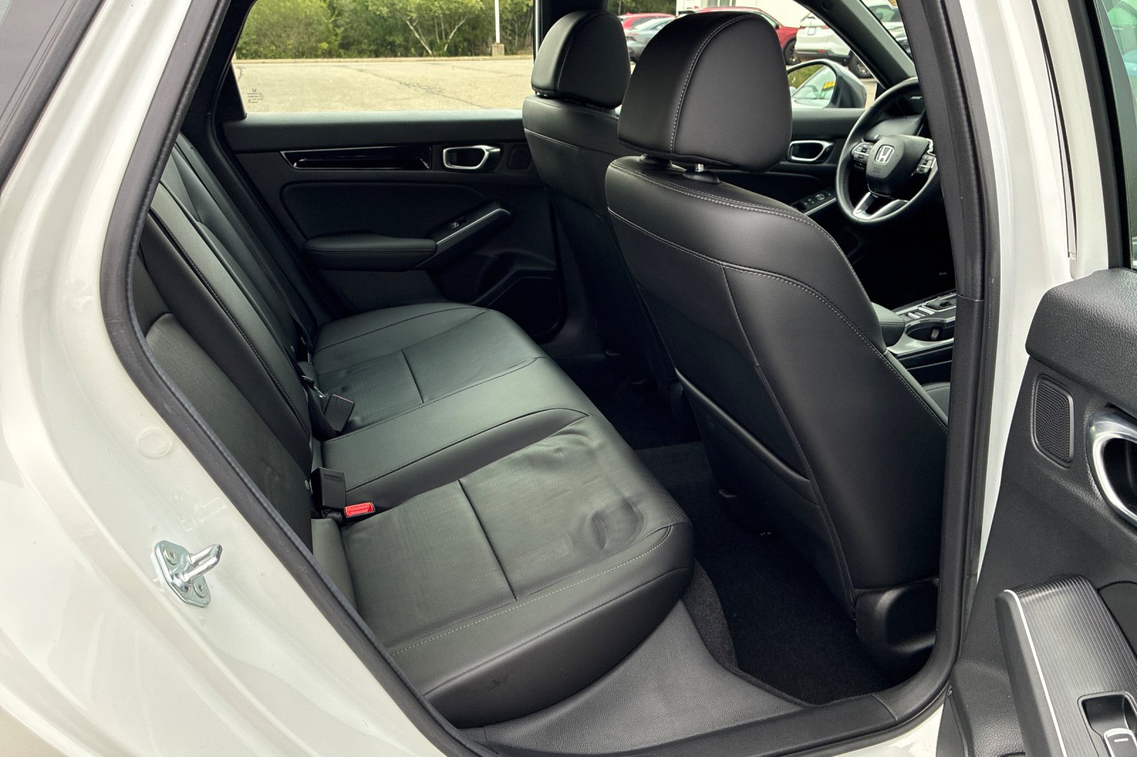 Used 2025 Platinum White Honda Sport Touring image 18