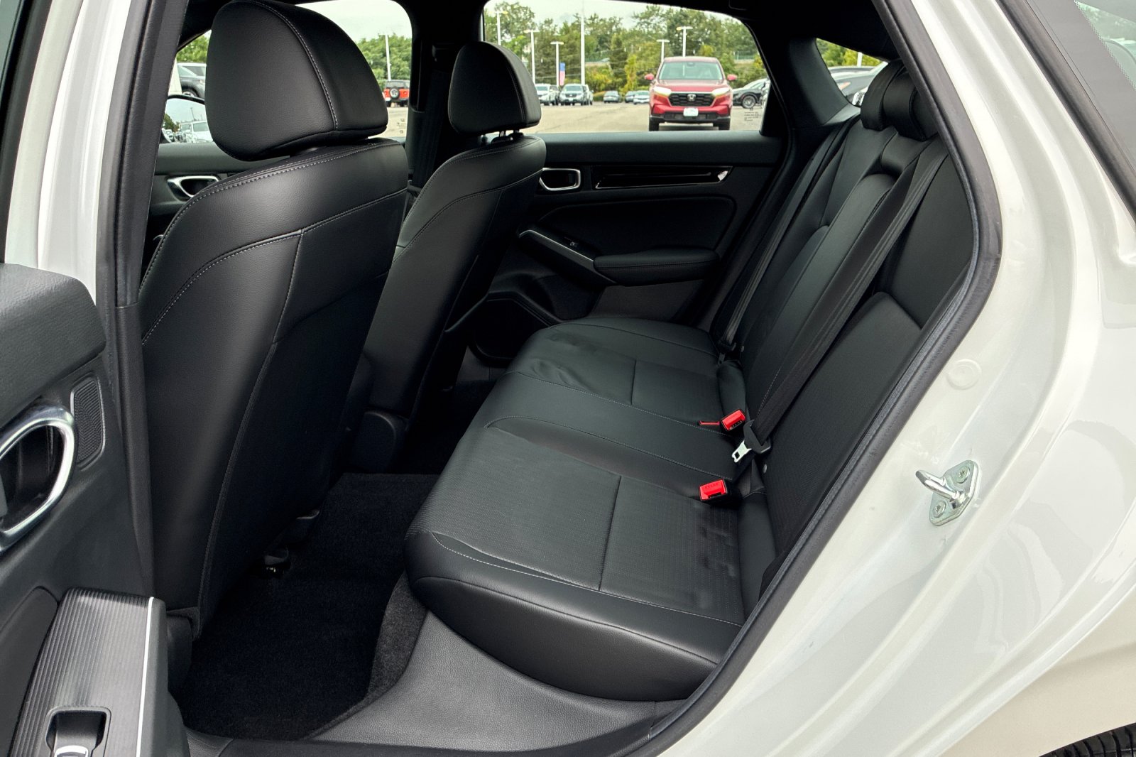 Used 2025 Platinum White Honda Sport Touring image 15