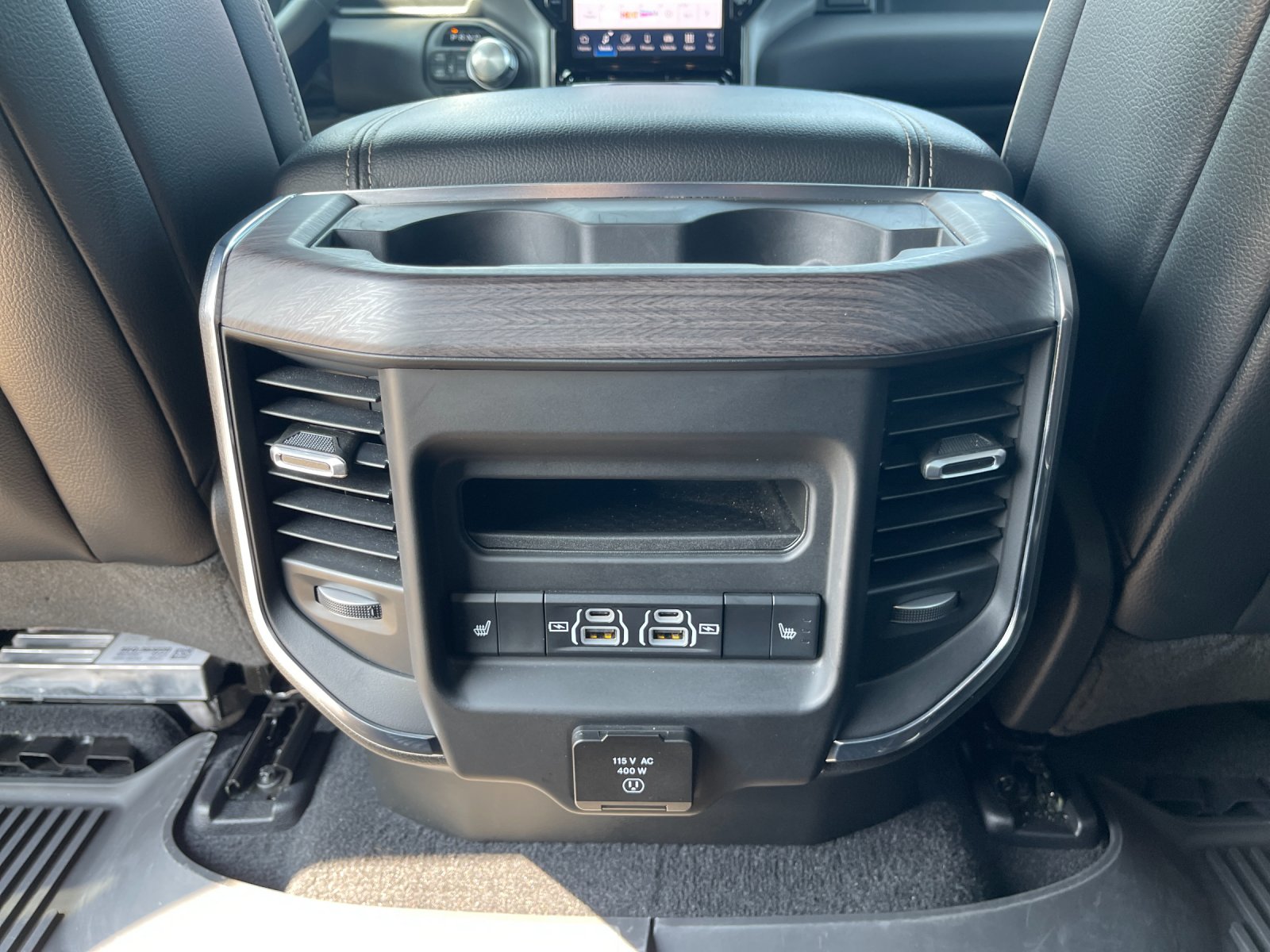 Used 2025 White Ram Laramie image 15