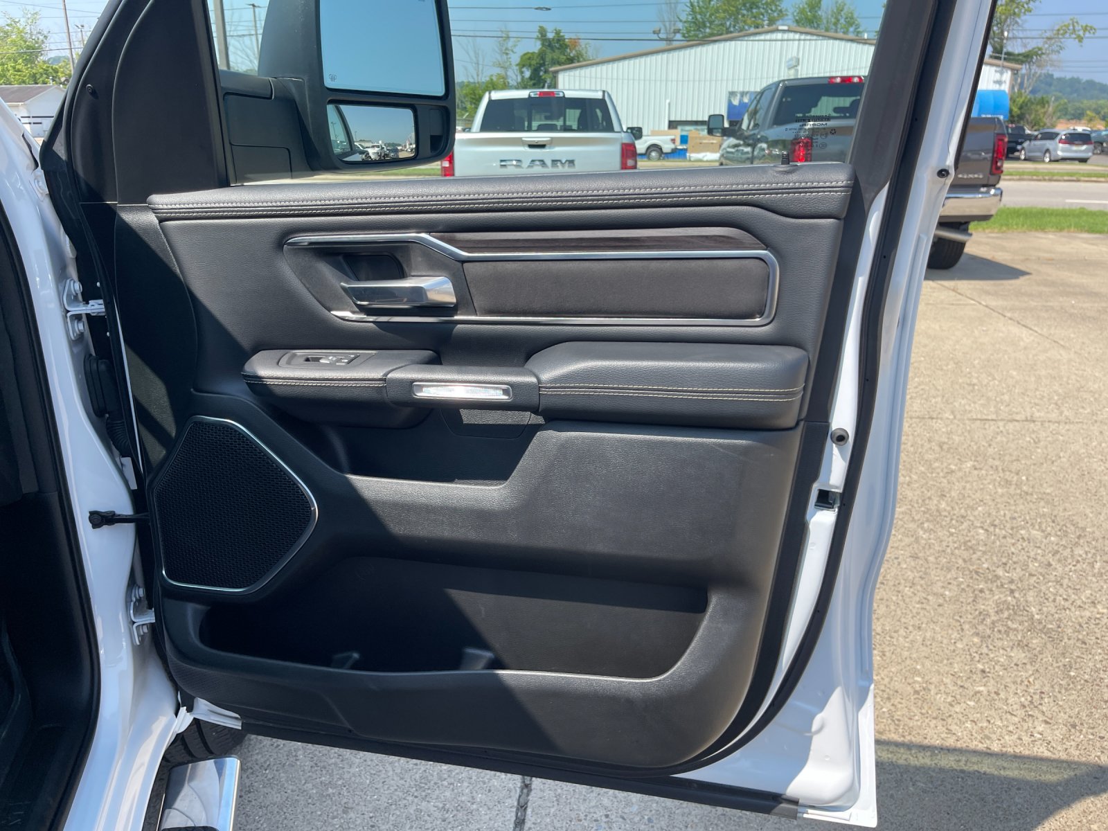 Used 2025 White Ram Laramie image 19