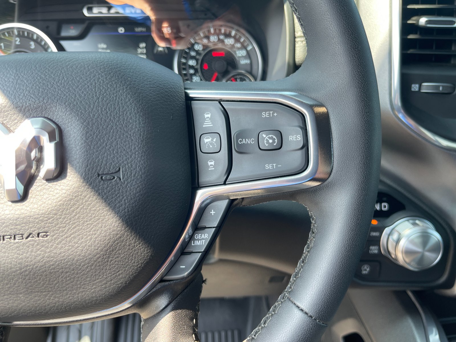 Used 2025 White Ram Laramie image 28