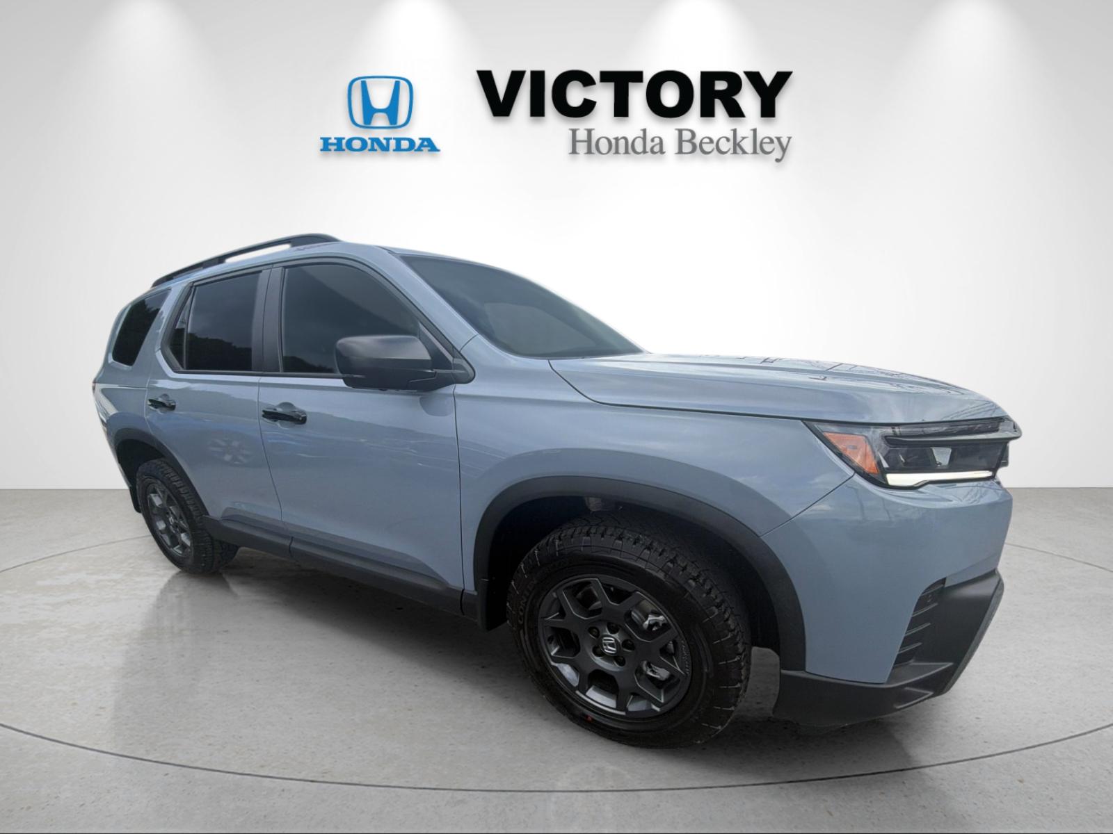 New 2026 Sonic Gray Pearl Honda AWD TrailSport image 7