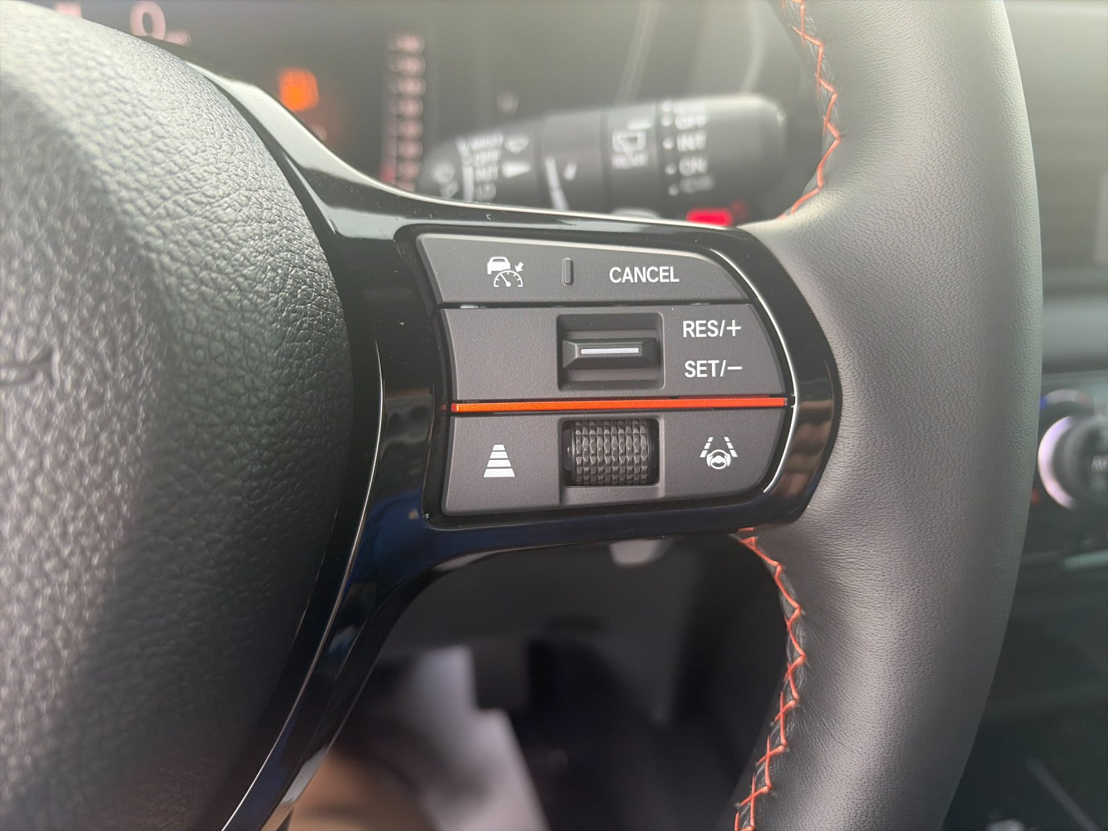 New 2026 Sonic Gray Pearl Honda AWD TrailSport image 30