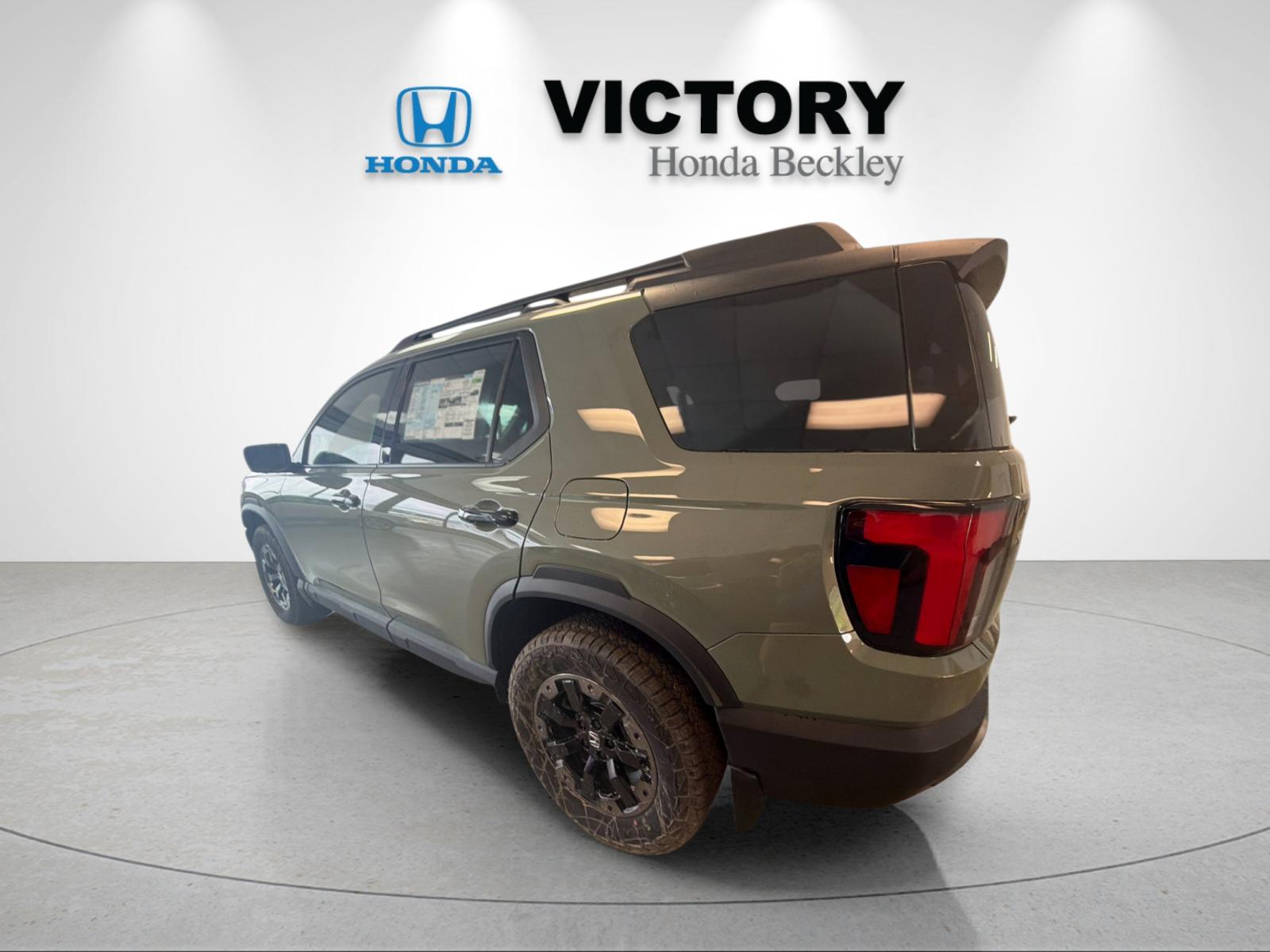 New 2026 Ash Green Metallic Honda TrailSport Elite image 3
