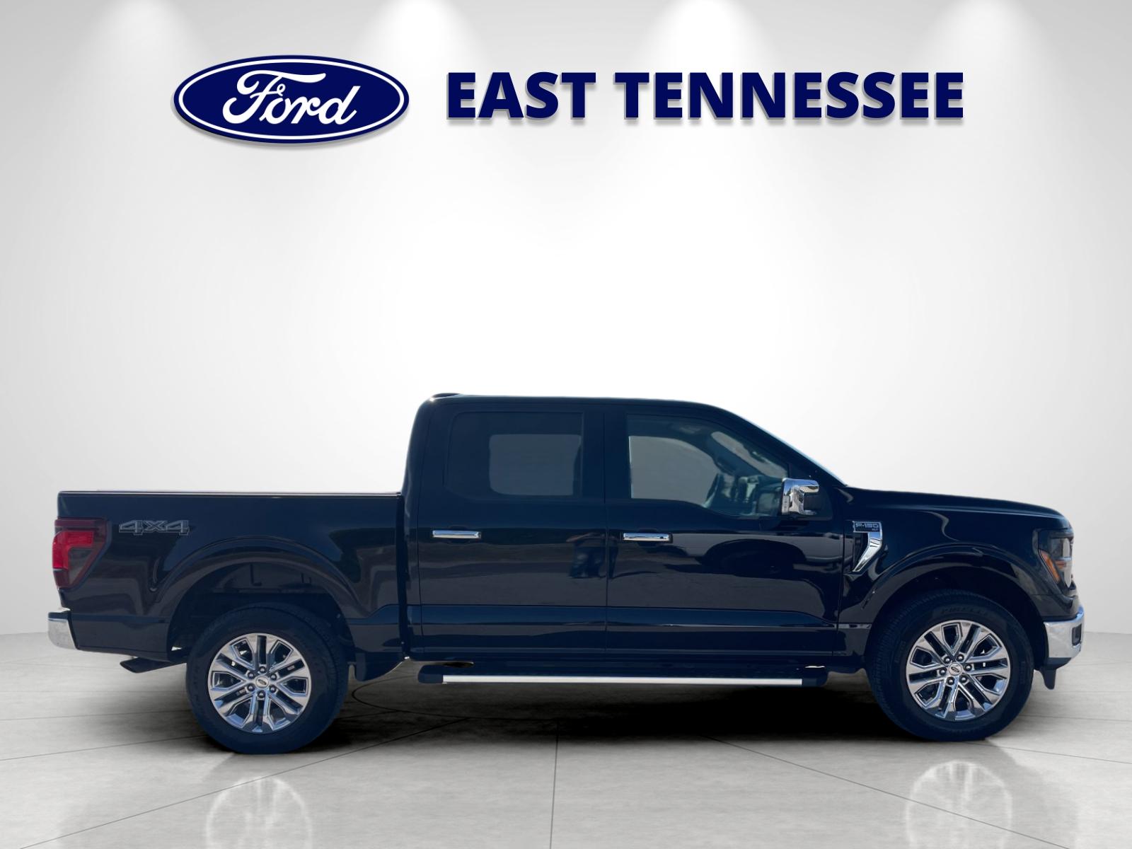 Used 2024 Black Metallic Ford XLT image 2