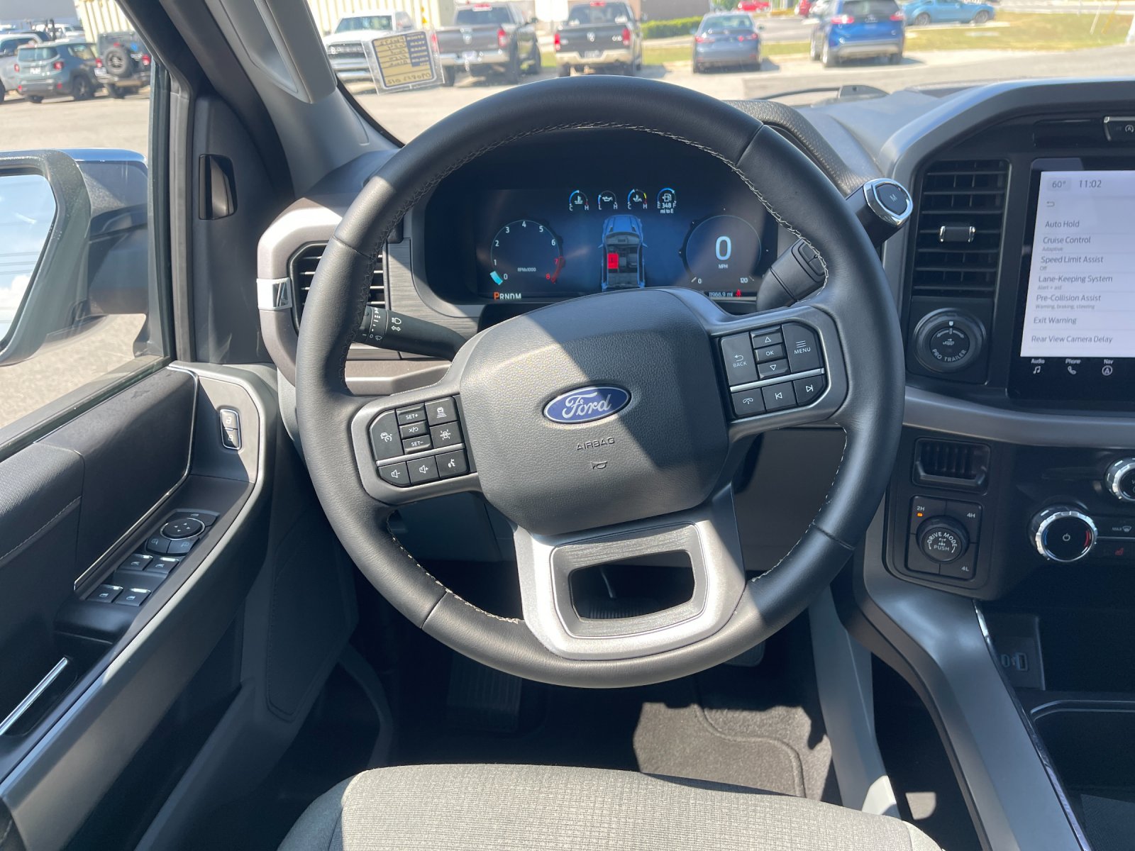 Used 2024 Black Metallic Ford XLT image 17