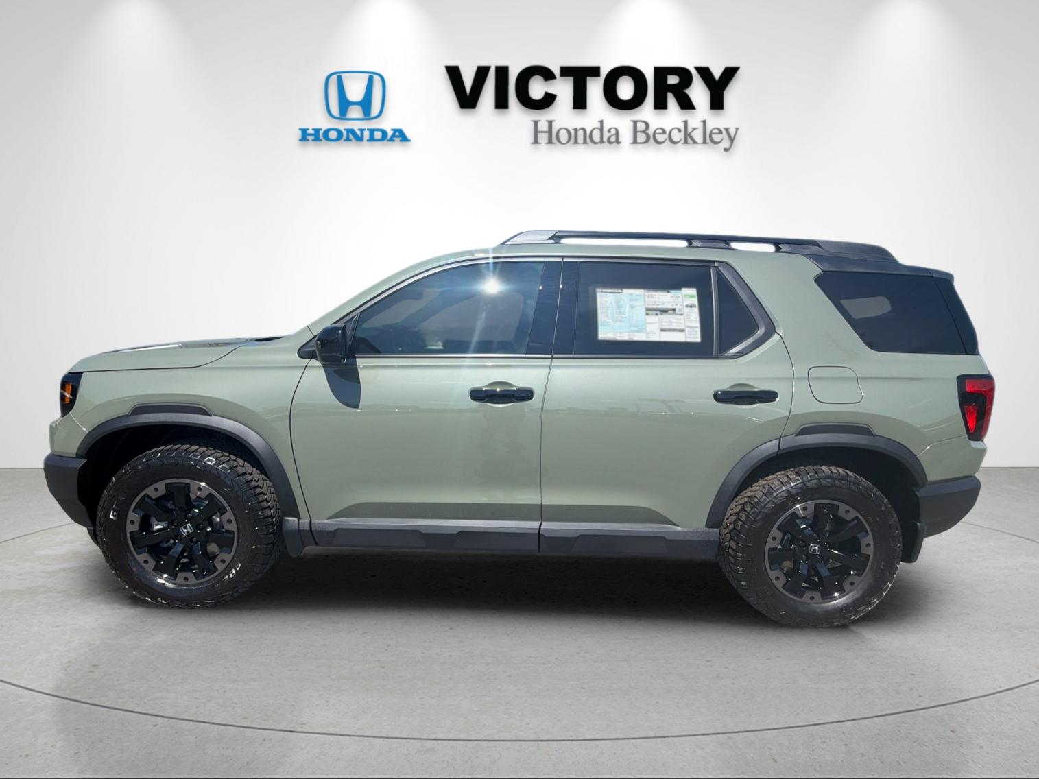 New 2026 Ash Green Metallic Honda TrailSport Elite image 2