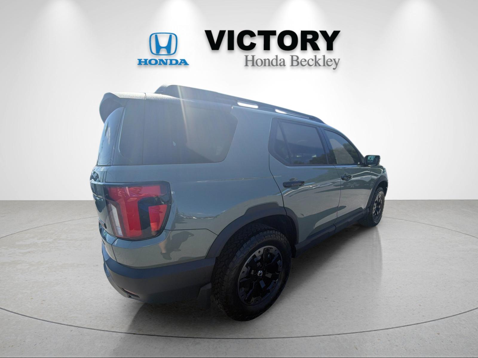 New 2026 Ash Green Metallic Honda TrailSport Elite image 5