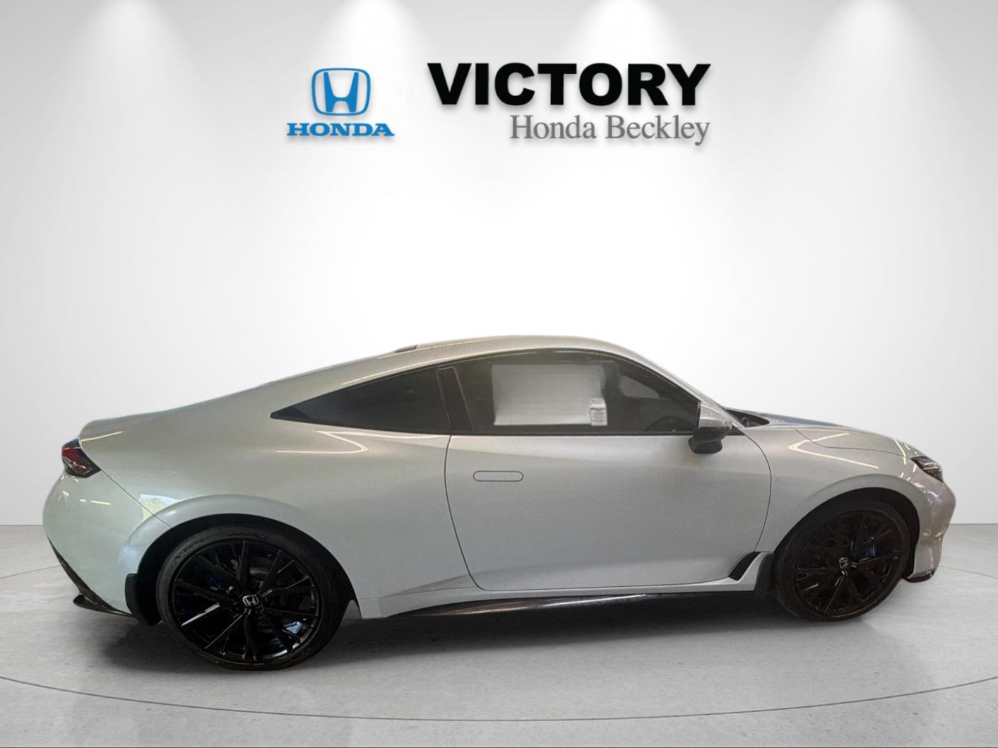 New 2026 Winter Frost Pearl Honda Hybrid image 6