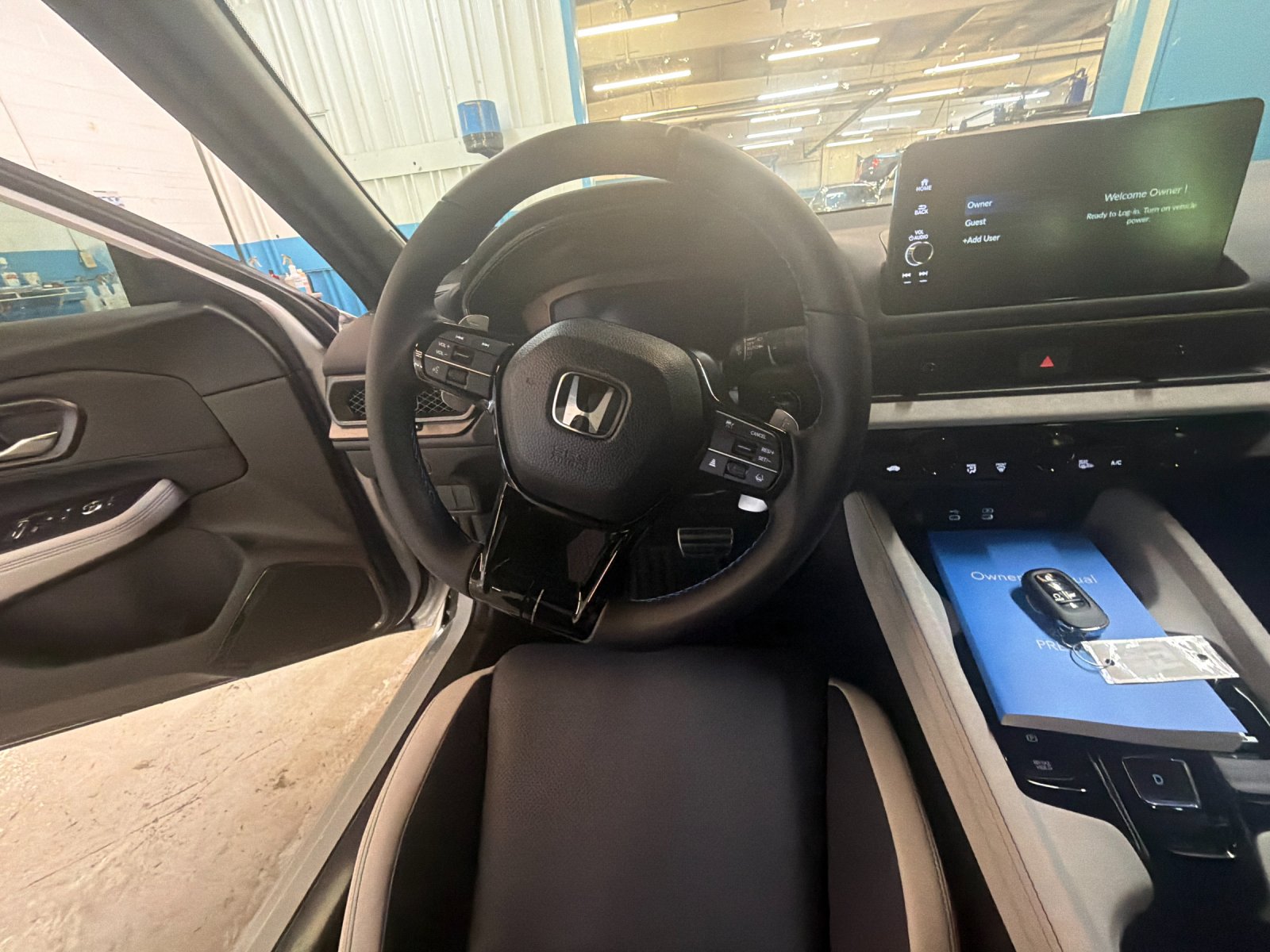 New 2026 Winter Frost Pearl Honda Hybrid image 17